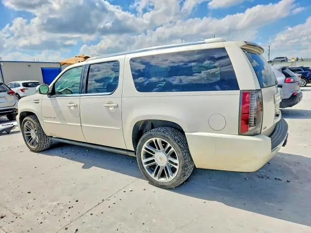 2013 CADILLAC ESCALADE ESV PREMIUM  