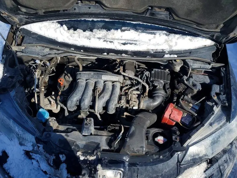 2015 HONDA FIT LX  