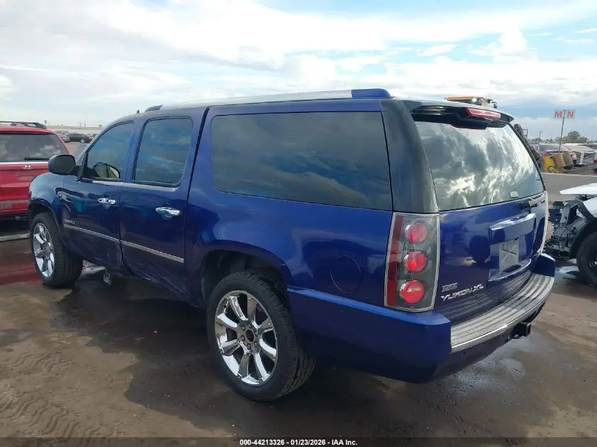 2010 GMC YUKON XL 1500 DENALI