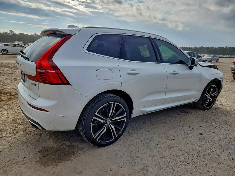 2019 VOLVO XC60 T5 R-DESIGN  