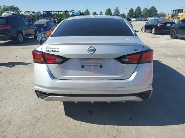 2023 NISSAN ALTIMA SV  