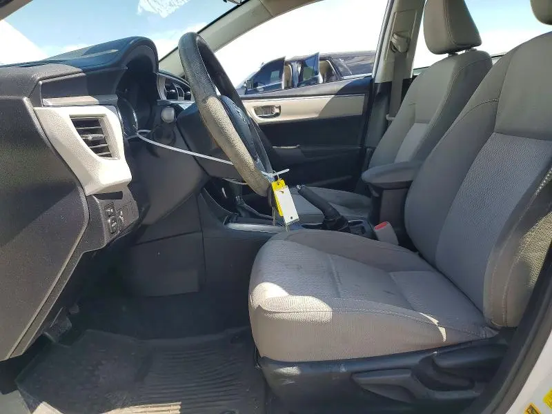 2015 TOYOTA COROLLA LE PLUS  