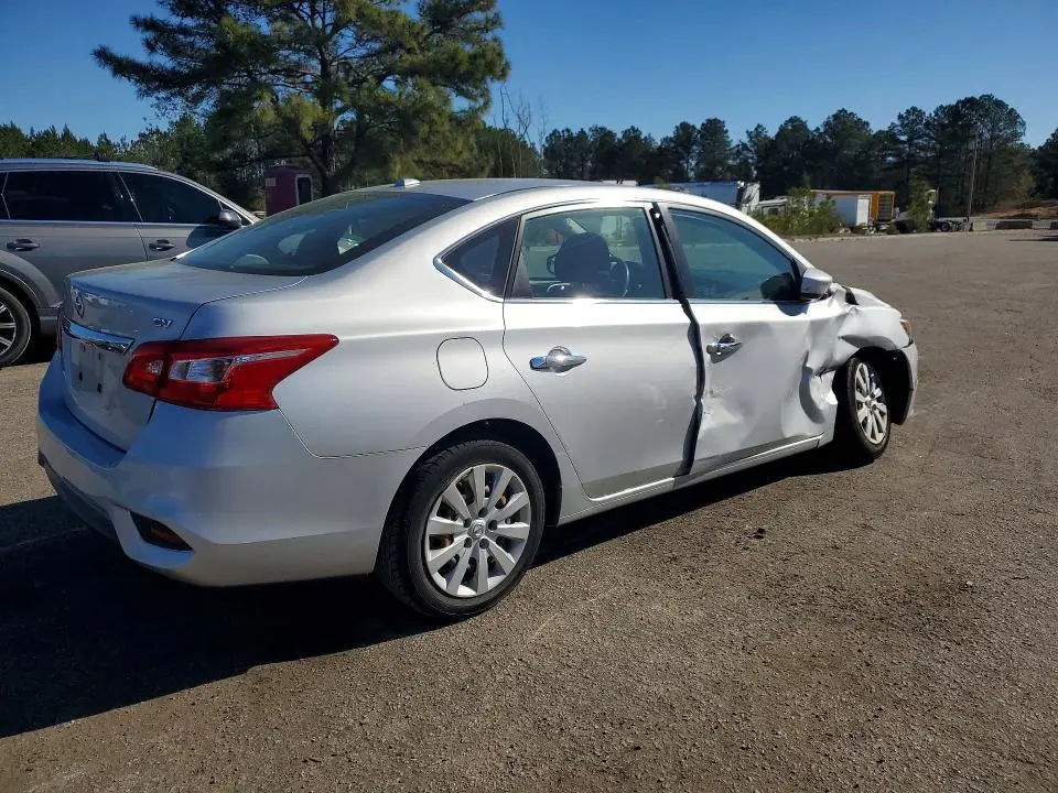 2017 NISSAN SENTRA SV  