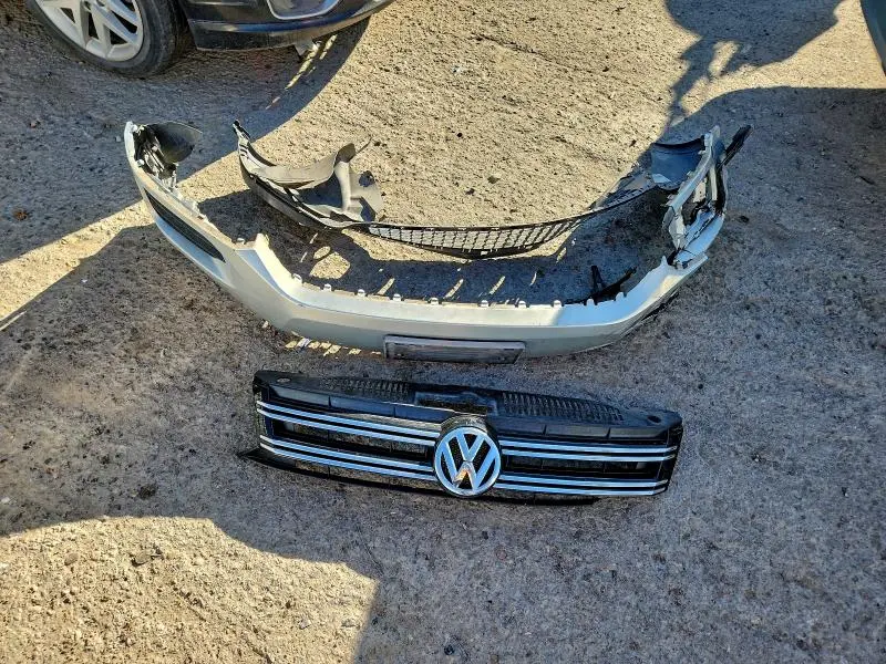 2012 VOLKSWAGEN TIGUAN S  