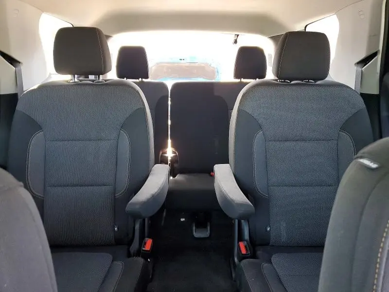 2020 CHEVROLET TRAVERSE LT  