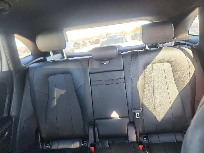 2021 MERCEDES-BENZ GLA 250  