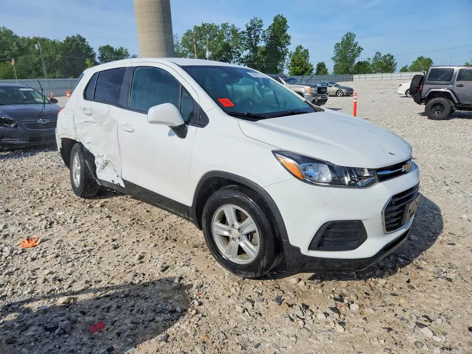2021 CHEVROLET TRAX LS  