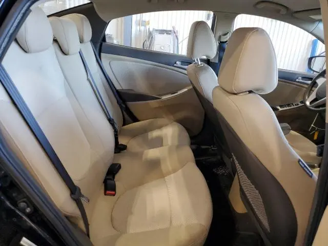 2012 HYUNDAI ACCENT GLS