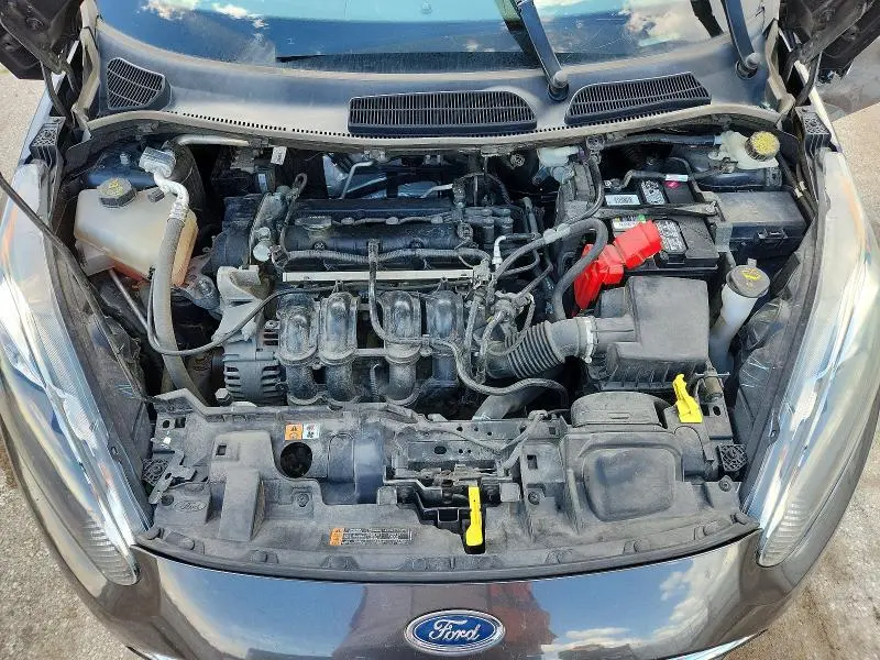 2017 FORD FIESTA SE  