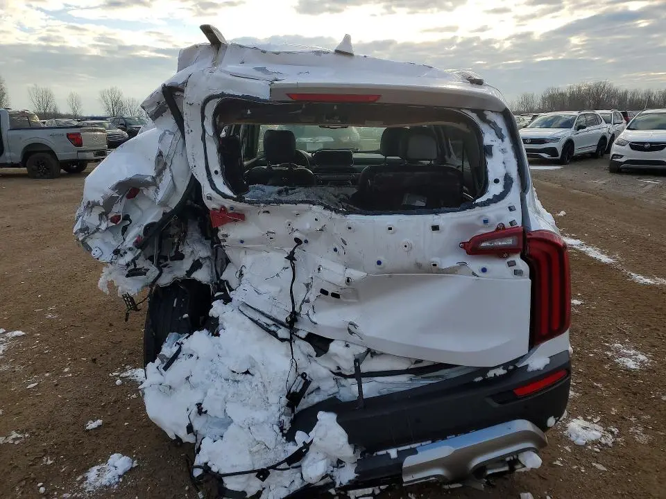 2022 KIA TELLURIDE EX  