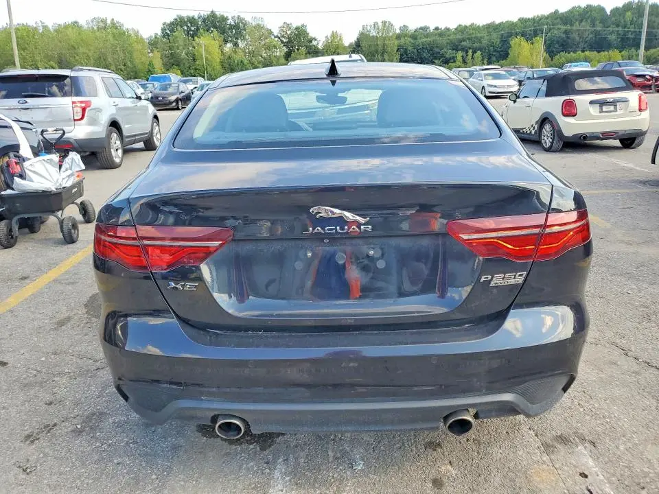 2020 JAGUAR XE S  