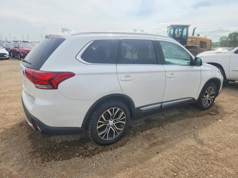 2017 MITSUBISHI OUTLANDER SE  