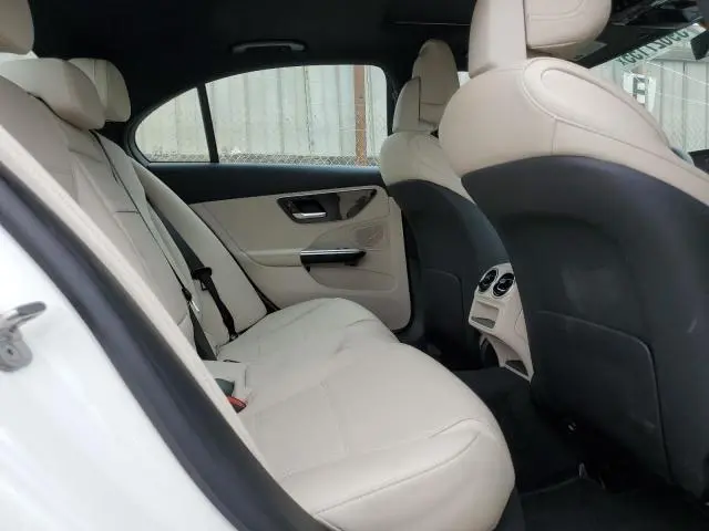 2024 MERCEDES-BENZ C 300  