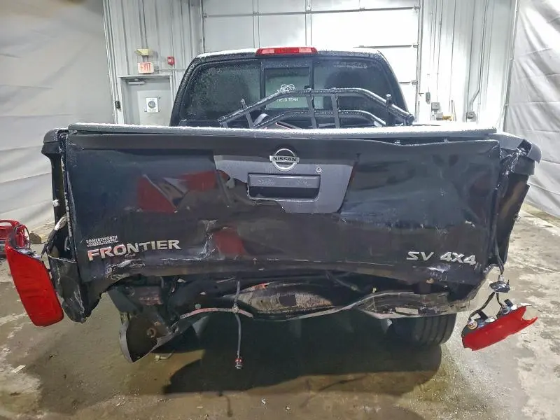 2017 NISSAN FRONTIER S  