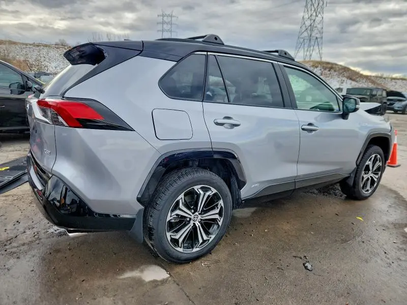 2024 TOYOTA RAV4 PRIME XSE  
