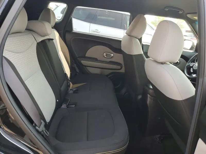 2014 KIA SOUL +  
