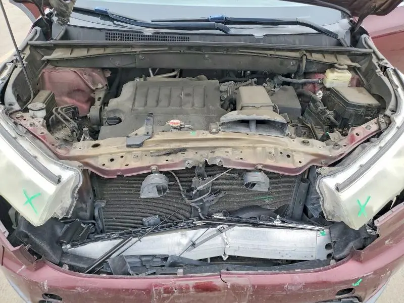 2016 TOYOTA HIGHLANDER XLE  