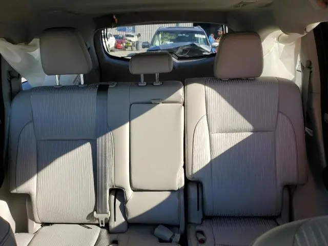 2017 TOYOTA HIGHLANDER LE  