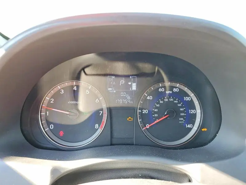 2015 HYUNDAI ACCENT GLS  