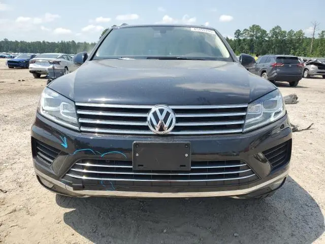 2015 VOLKSWAGEN TOUAREG V6 TDI  