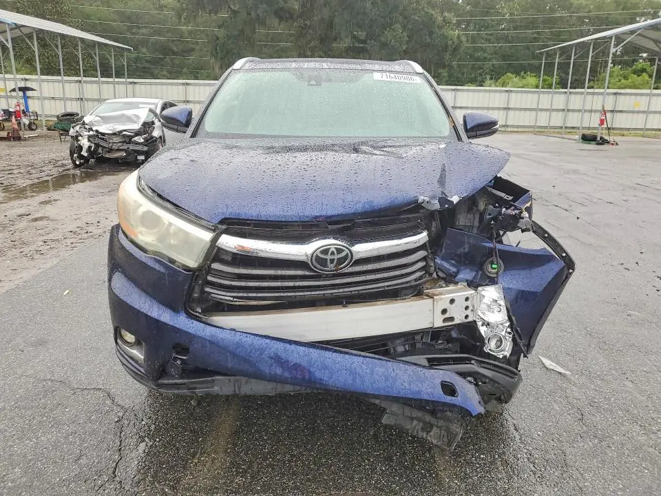 2016 TOYOTA HIGHLANDER LIMITED  