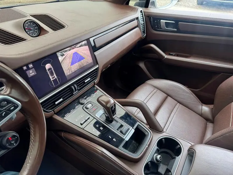 2021 PORSCHE CAYENNE COUPE  