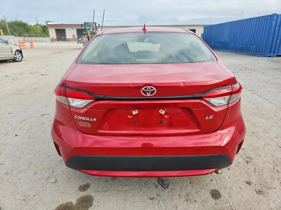 2021 TOYOTA COROLLA LE  