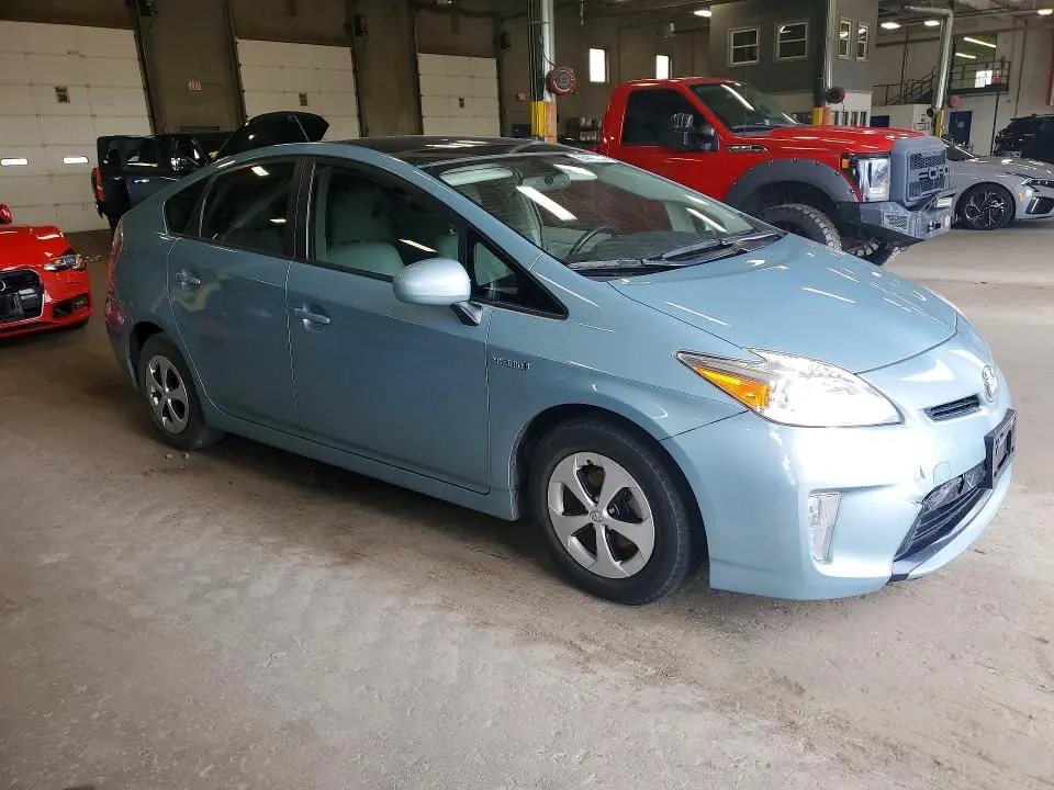 2015 TOYOTA PRIUS FOUR  