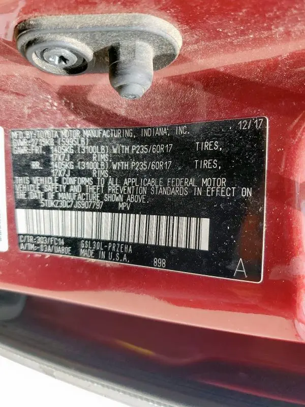 2018 TOYOTA SIENNA LE  
