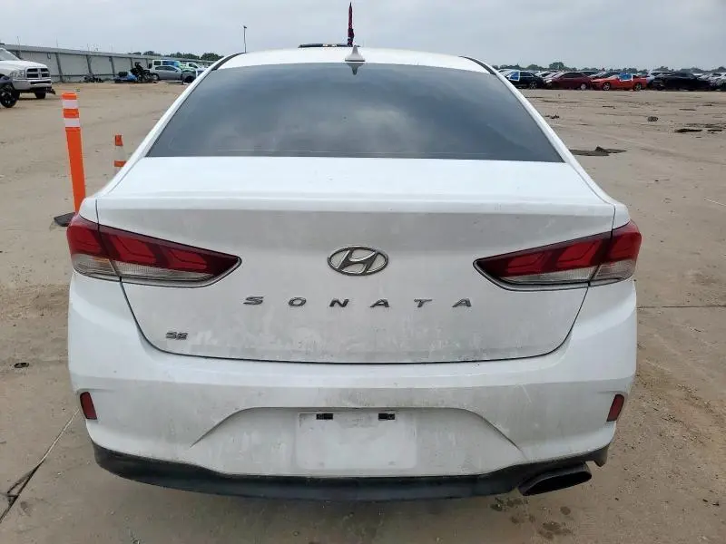 2018 HYUNDAI SONATA SE  