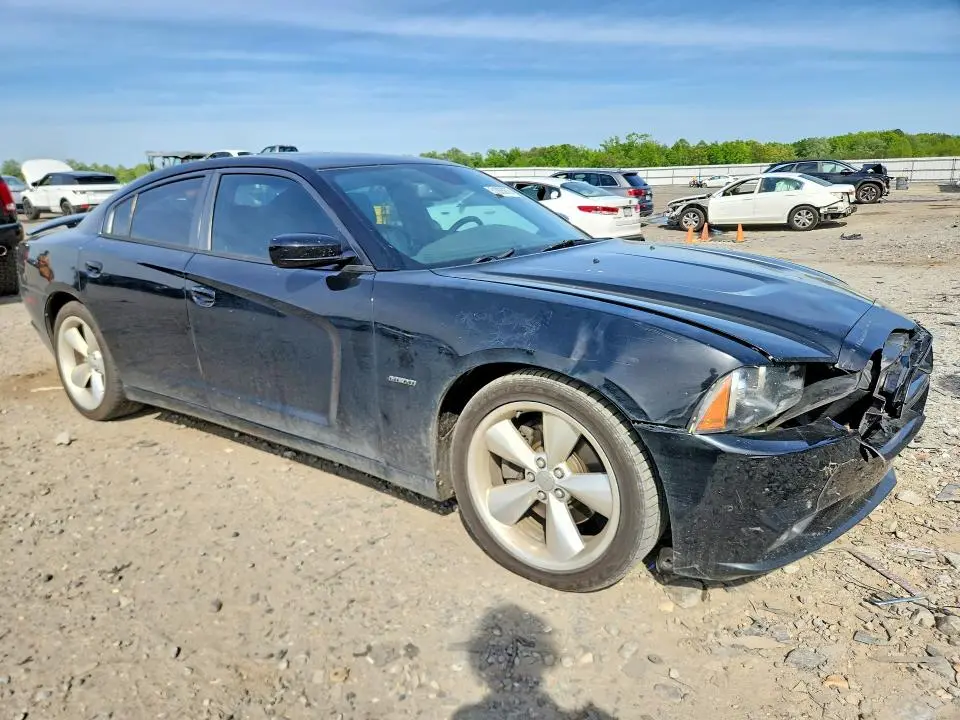 2014 DODGE CHARGER R  