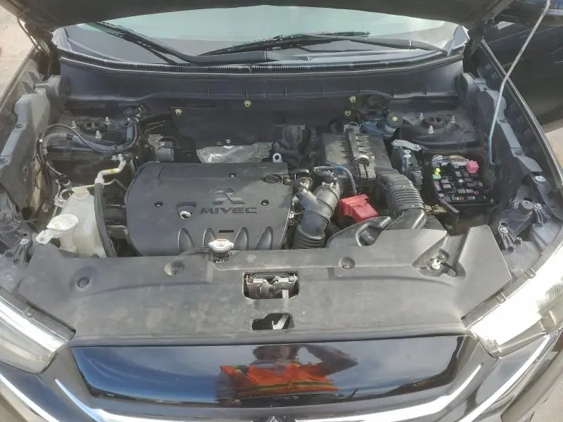 2018 MITSUBISHI OUTLANDER SPORT ES  