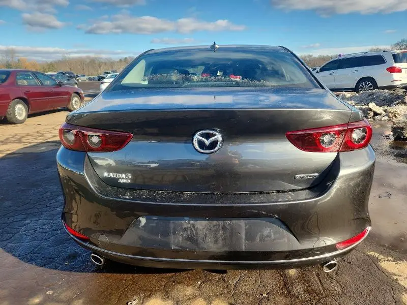 2023 MAZDA 3 PREMIUM  