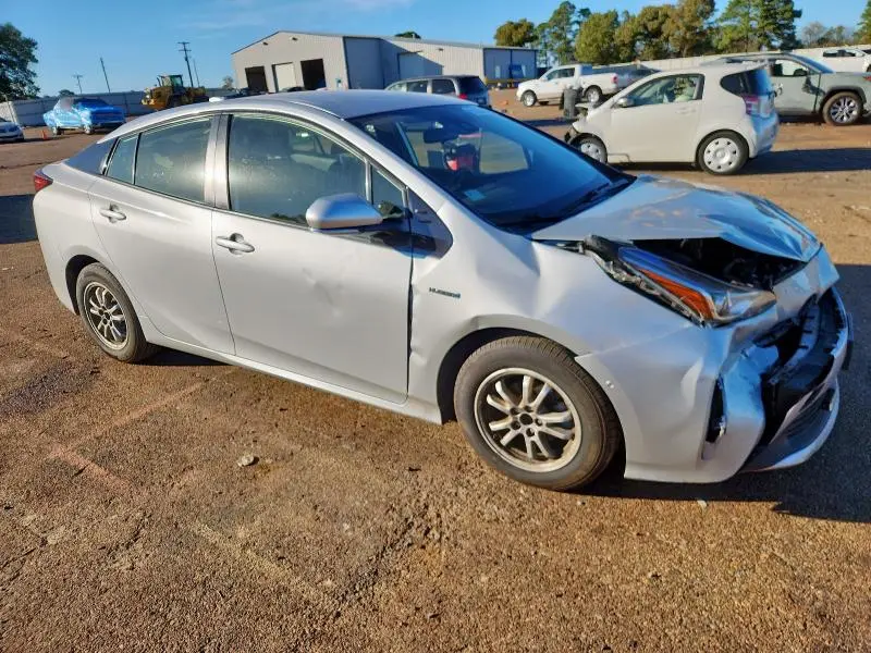 2020 TOYOTA PRIUS L  