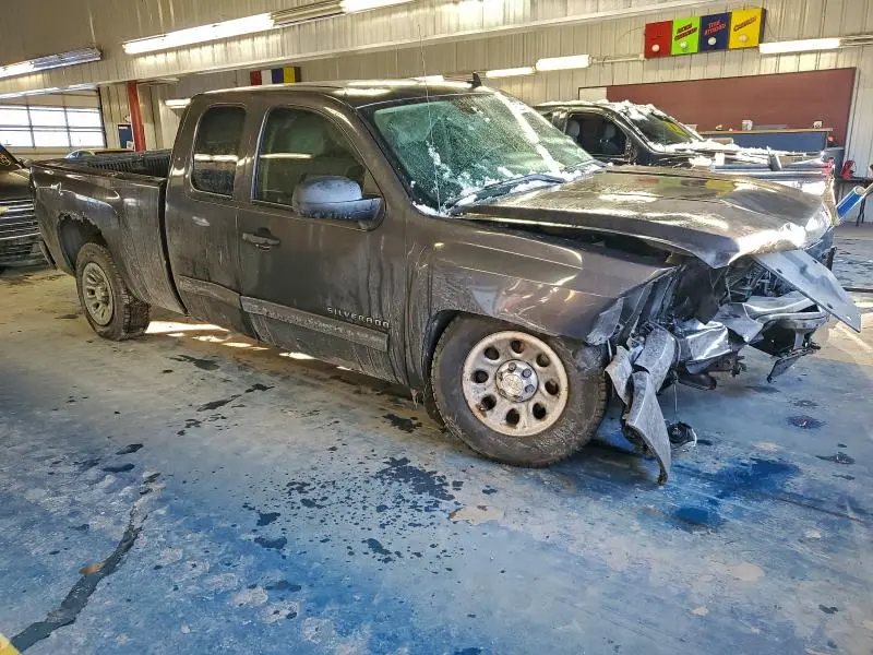 2011 CHEVROLET SILVERADO C1500 LT  