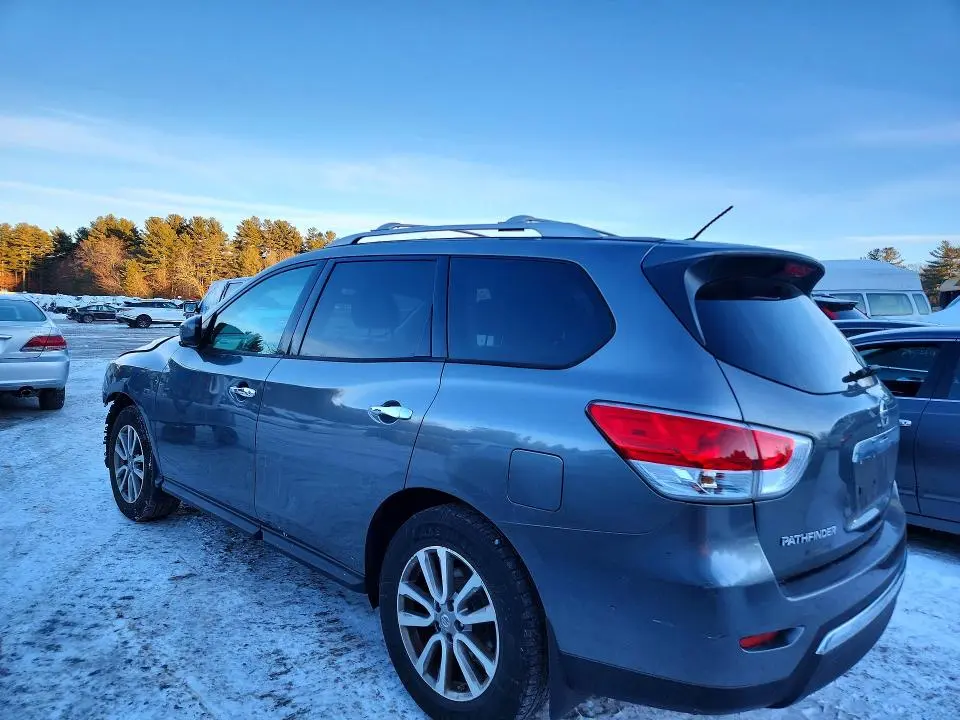 2015 NISSAN PATHFINDER S  