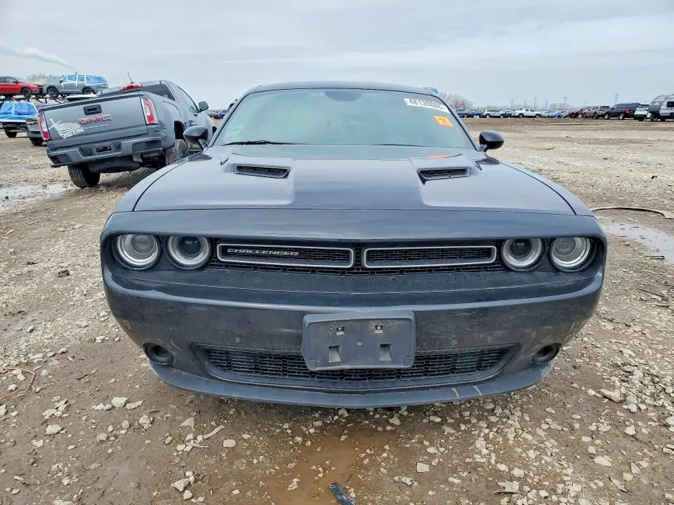 2019 DODGE CHALLENGER SXT  