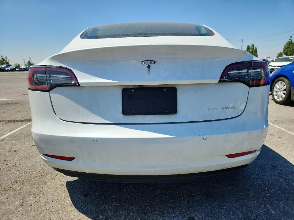 2020 TESLA MODEL 3   