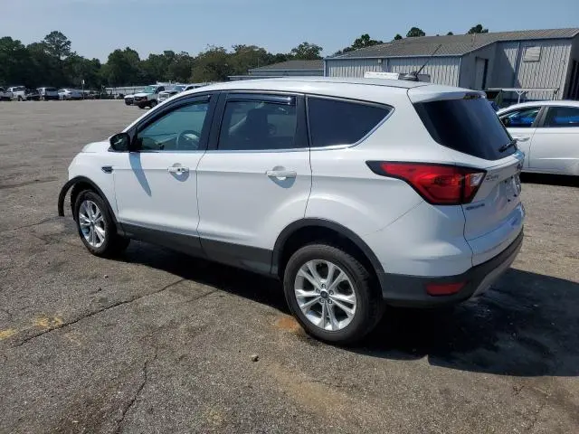 2019 FORD ESCAPE SE  