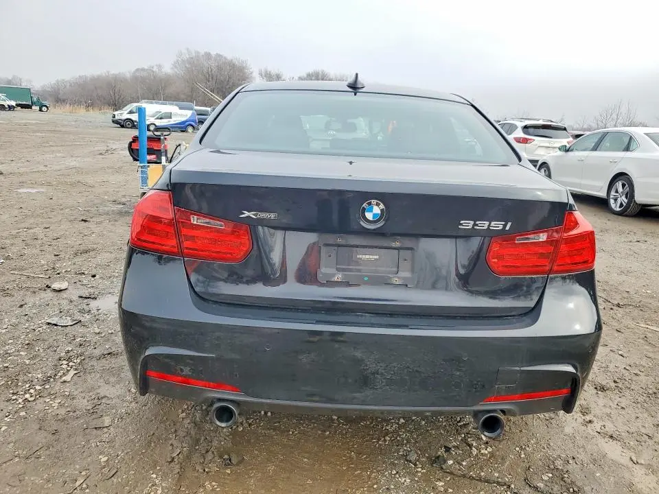 2013 BMW 335 XI  