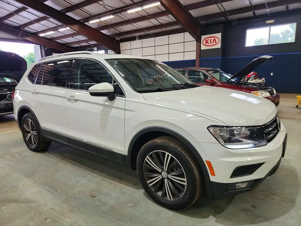 2019 VOLKSWAGEN TIGUAN SE  