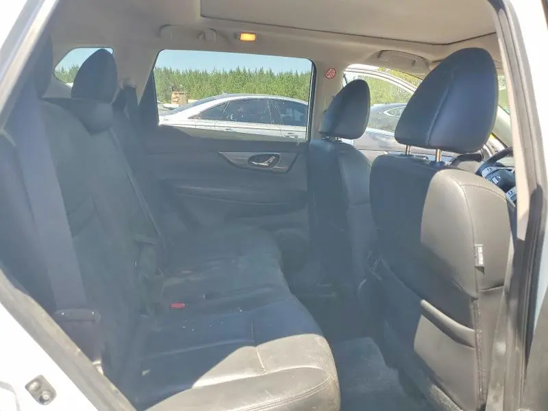 2015 NISSAN ROGUE SL  