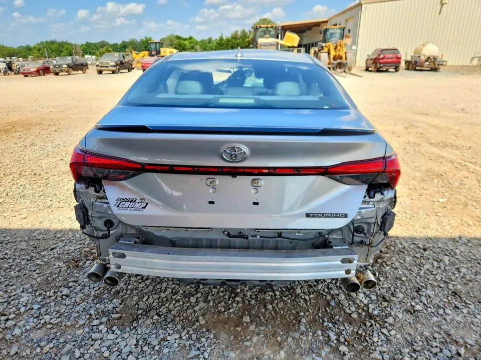 2020 TOYOTA AVALON TOURING  