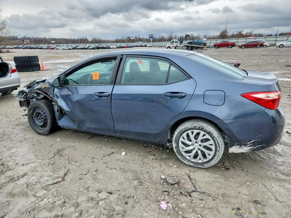 2017 TOYOTA COROLLA LE  