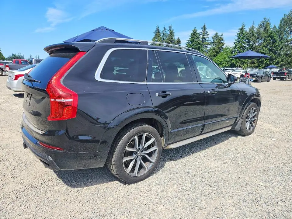 2016 VOLVO XC90 T6  