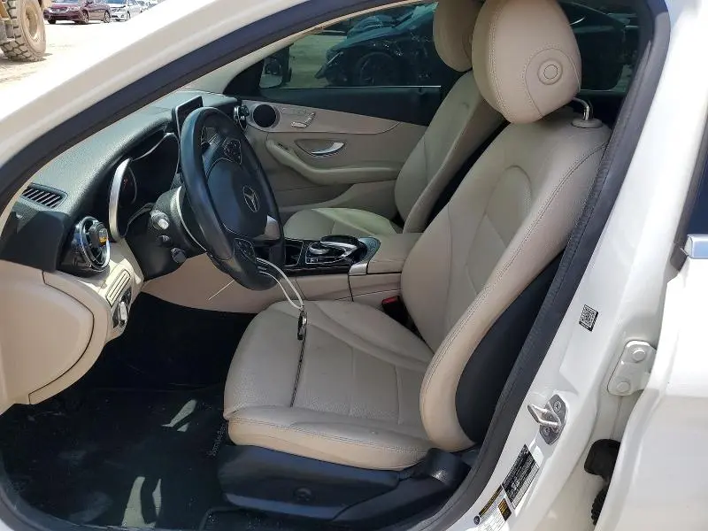 2016 MERCEDES-BENZ C 300  