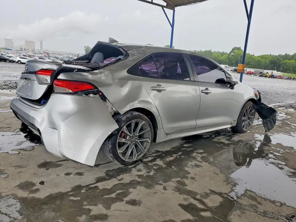 2020 TOYOTA COROLLA SE  