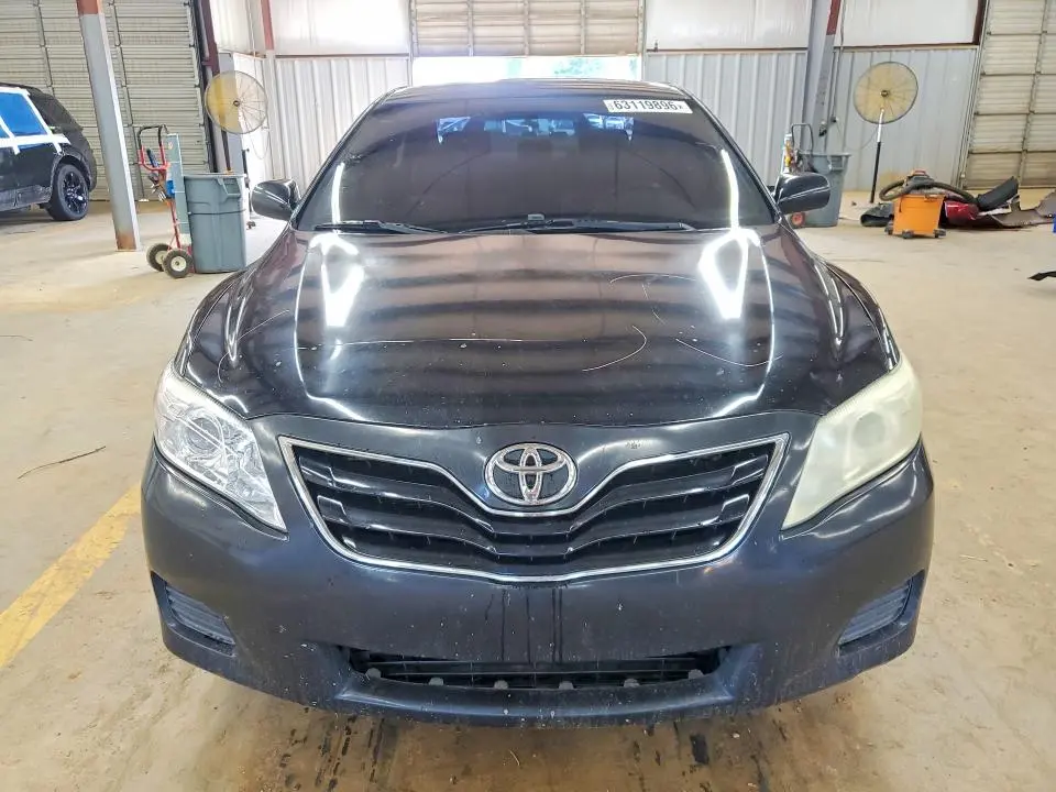 2010 TOYOTA CAMRY LE  