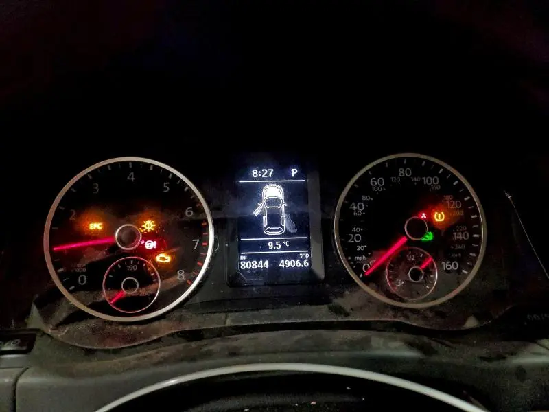 2015 VOLKSWAGEN TIGUAN S  