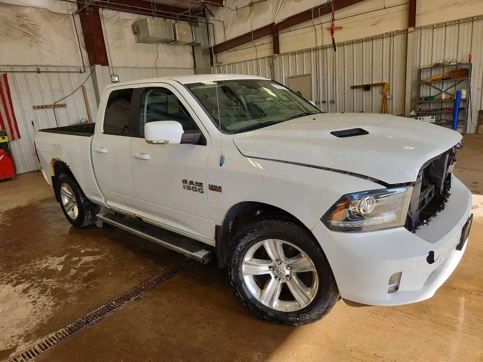 2013 RAM 1500 SPORT  